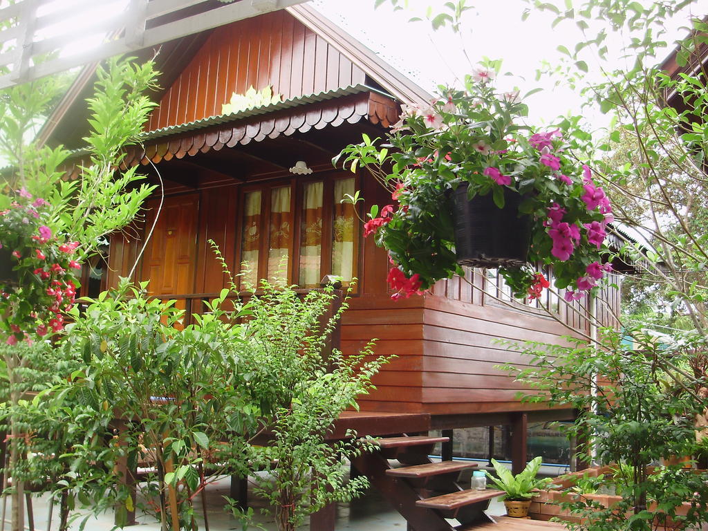 Baan Kong Homestay Phra Nakhon Si Ayutthaya Kamer foto