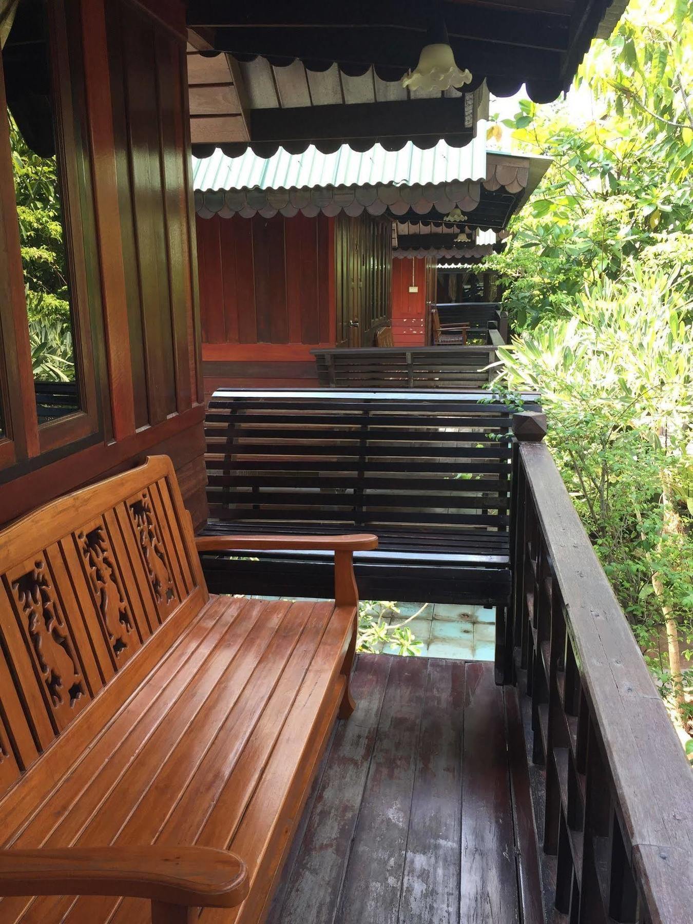 Baan Kong Homestay Phra Nakhon Si Ayutthaya Buitenkant foto