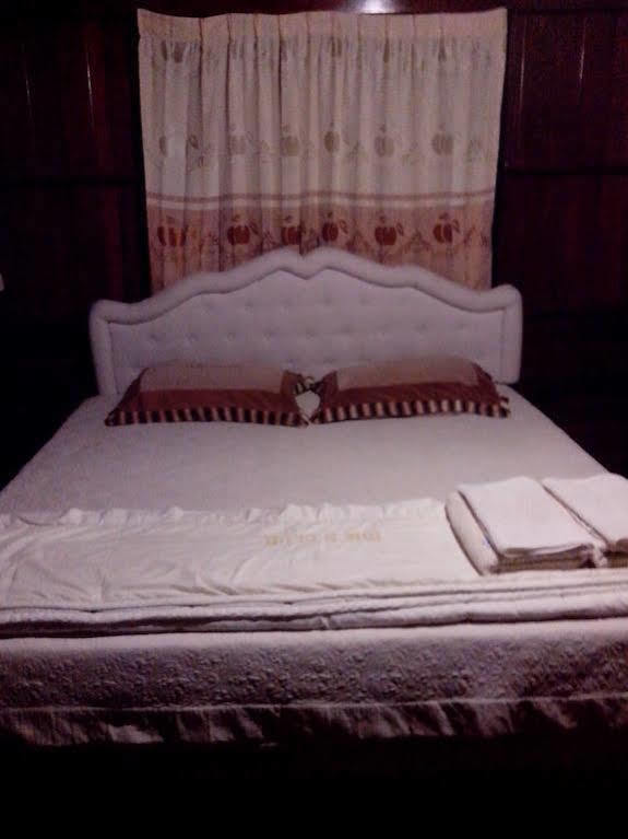 Baan Kong Homestay Phra Nakhon Si Ayutthaya Buitenkant foto